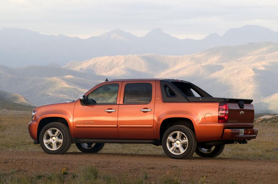  Chevrolet Avalanche 2007 года  (фото 7 из 30)